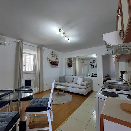 Διαμέρισμα Pejakovic *